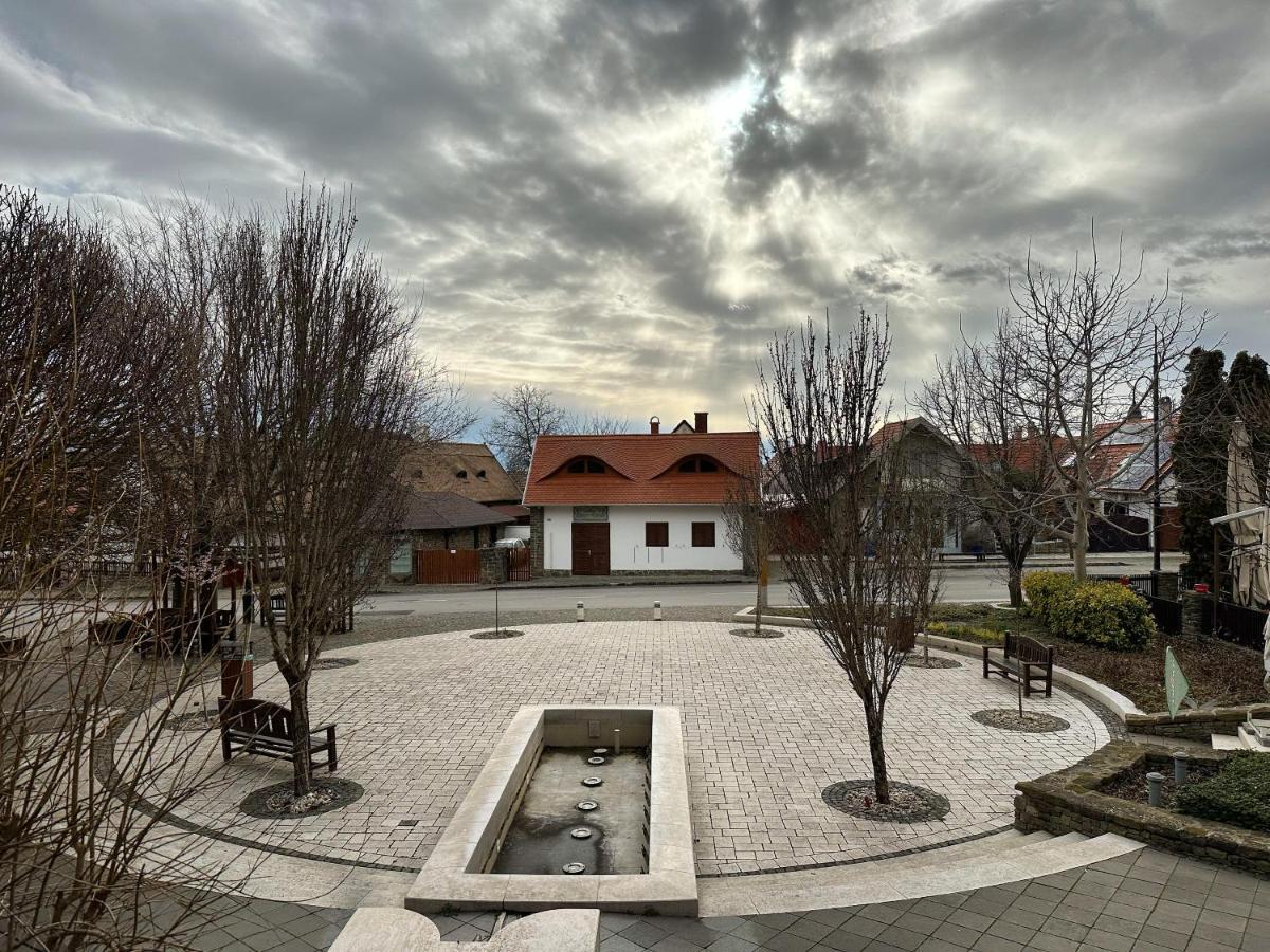 Piros Vendégház Tihany Esterno foto